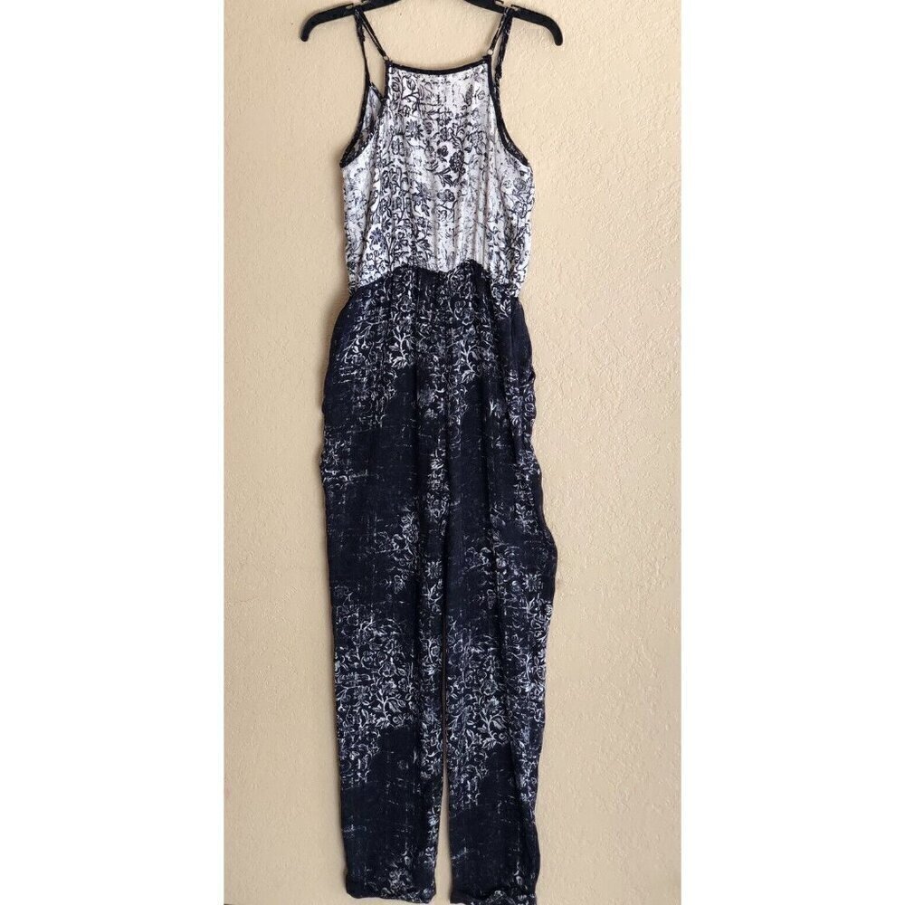 Lily White Women's Printed Drawstring Tapered Jumpsuit Size M - Picture 8 of 11